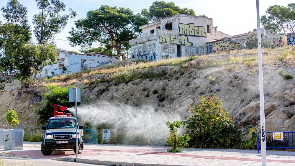 Comienzan las labores de fumigación sobre el foco de fiebre Q en La Vila