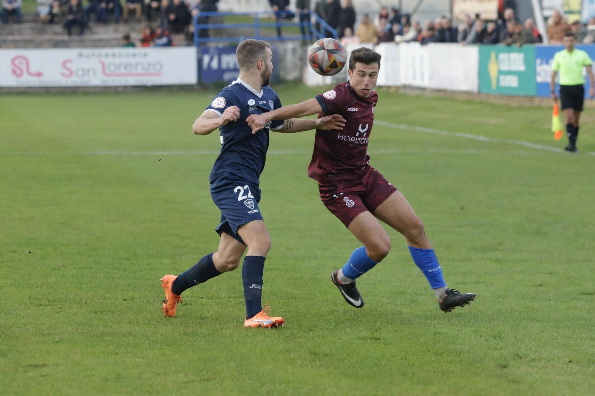 EN IMÁGENES: Así ha sido el derbi comarcal entre Marino y Avilés (0-0)