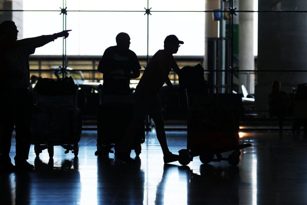 Operación salida en el aeropuerto de Málaga