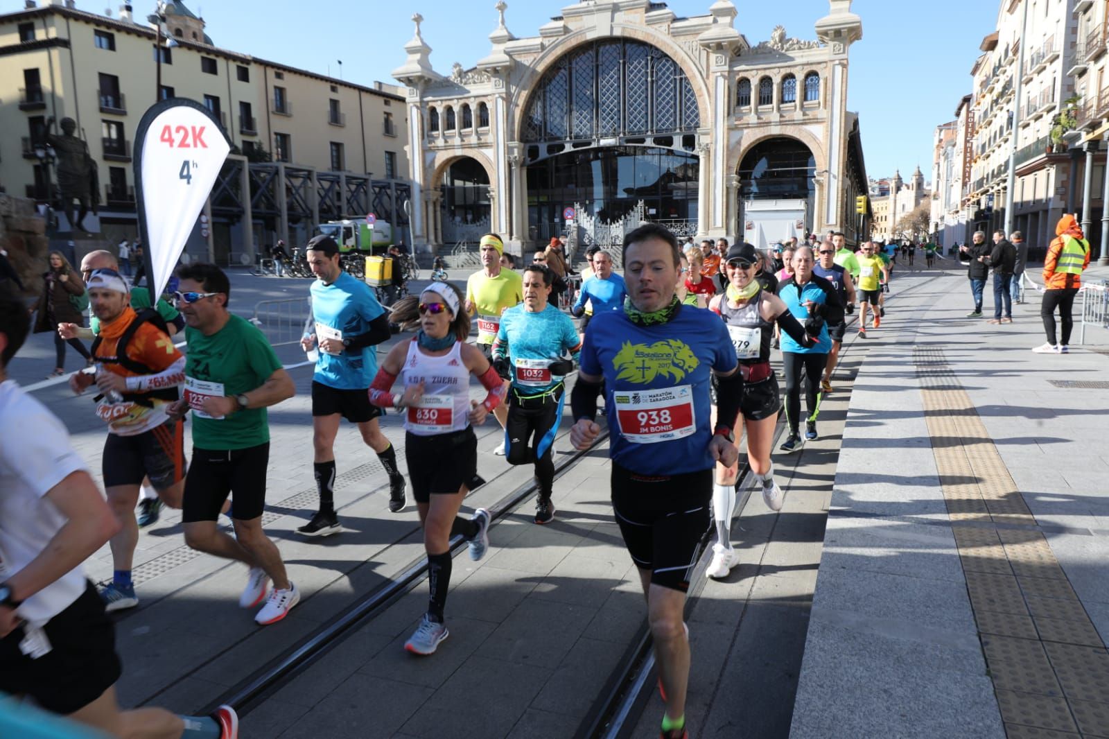 Fotos del maratón de Zaragoza 2022: Búscate en nuestras imágenes