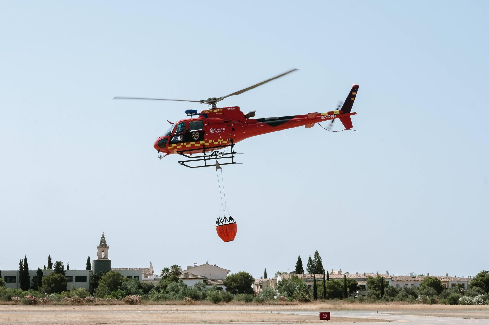 Bomberos de Mallorca cuenta con un nuevo helicóptero para reforzar la actuación en rescates, emergencias e incendios