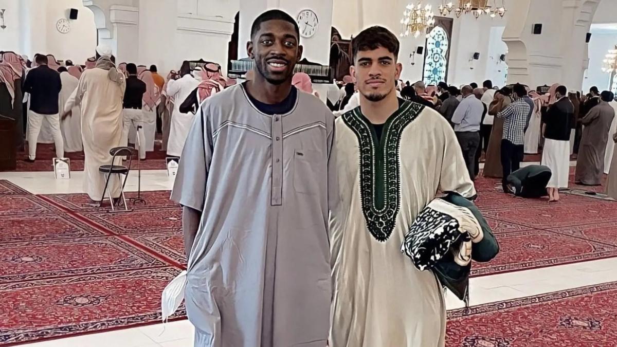 Abde y Dembélé celebran el final del Ramadán