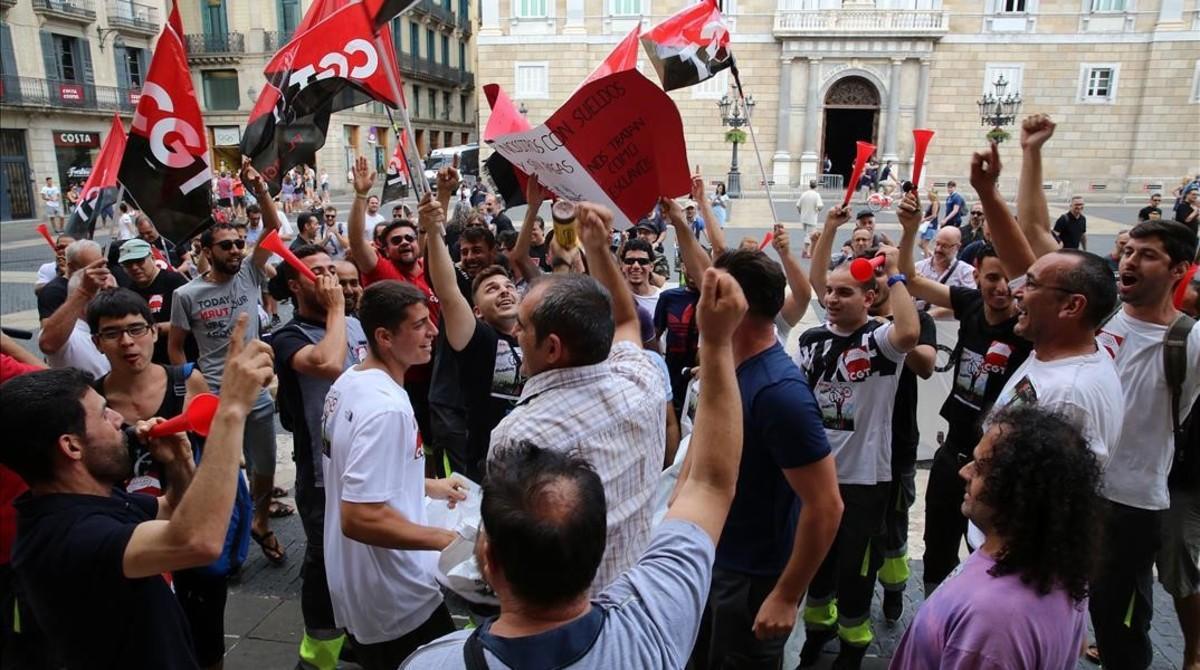 zentauroepp39391498 barcelona 21 07 2017 barcelona protesta de los trabajadores 170904095358