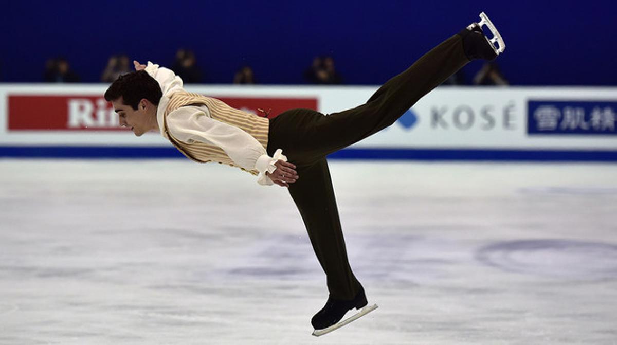 El patinador madrileny Javier Fernández, en un moment del seu programa llarg, al Mundial de Xangai.