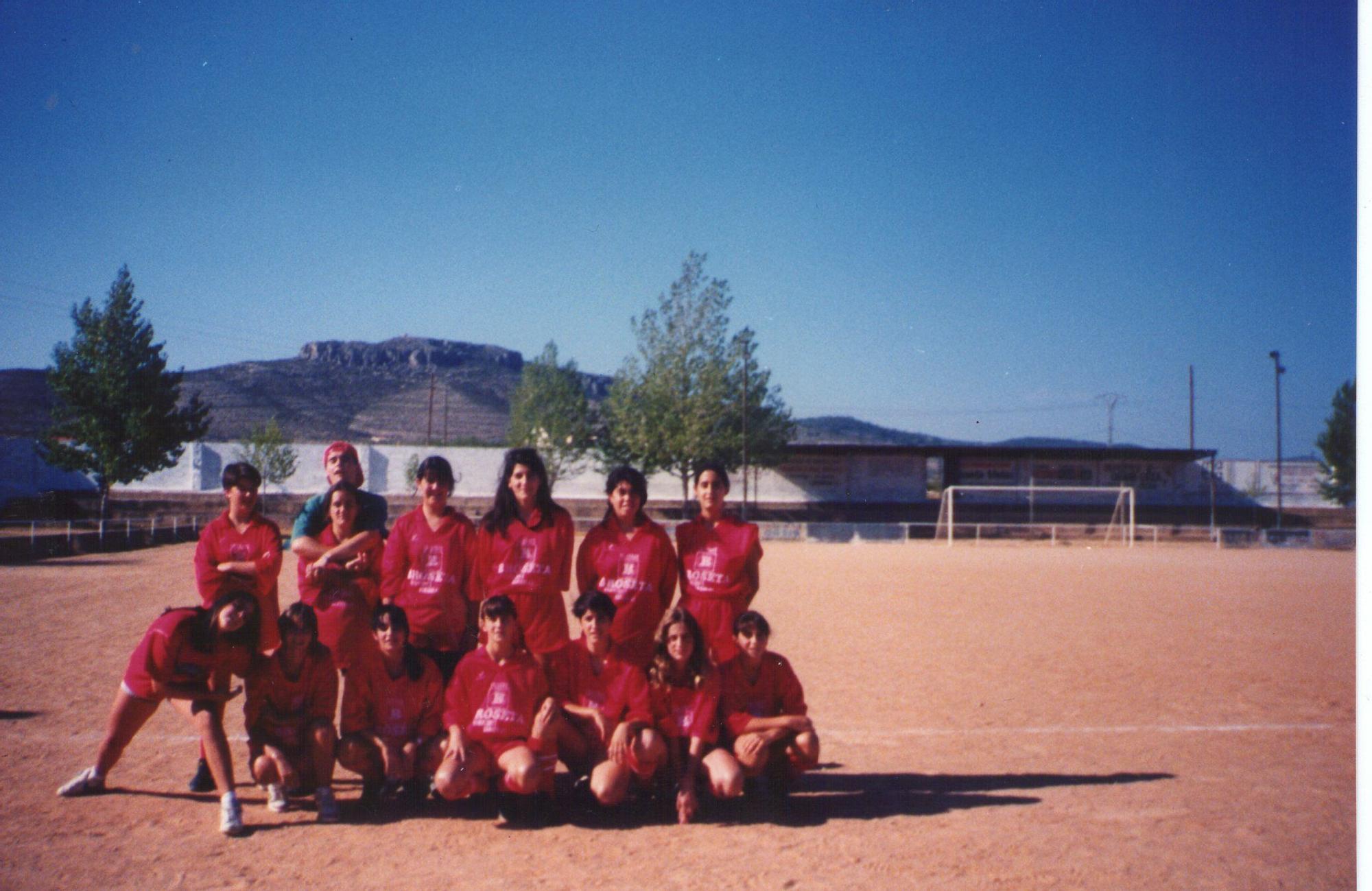 El fútbol femenino que siempre ha sido balón de oro en Camporrobles