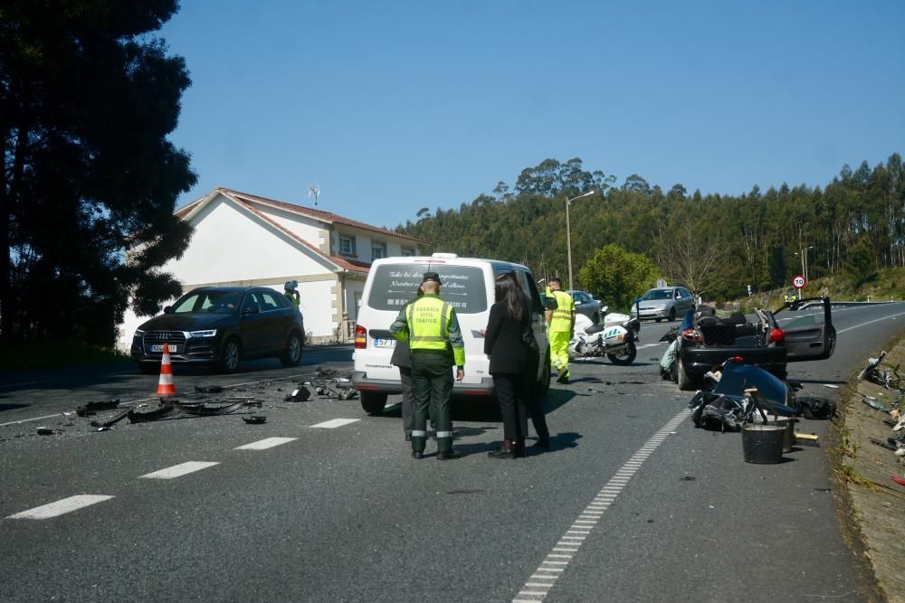 Accidente mortal en la N-550 en Pontevedra | Una mujer de 41 años fallece en una colisión