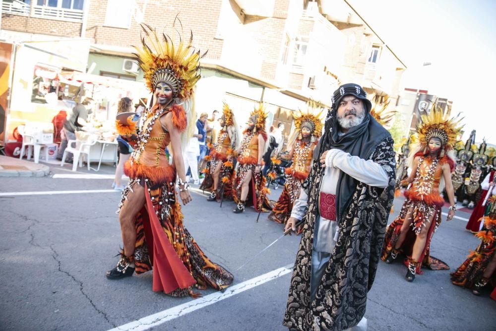 Reconquista y procesión en el cuarto día de las fiestas de Salinas