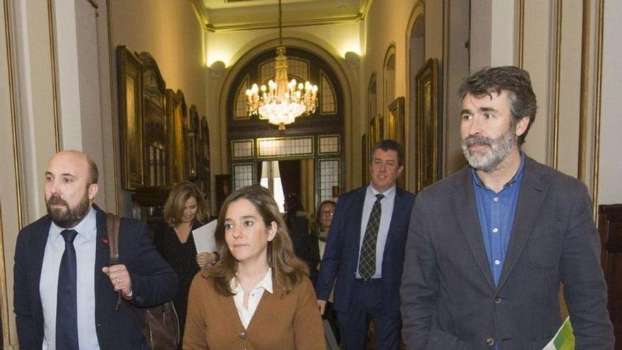 La dirección del PSOE defiende la lista de A Coruña ante el recurso a Ferraz de los críticos: “La prioridad es tener a los mejores”