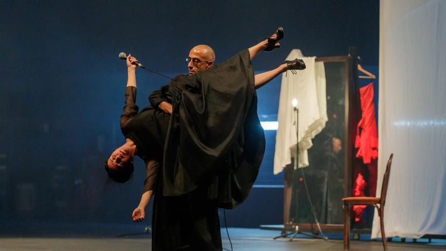 La bailaora Eva Yerbabuena estrena Re-fracción (Desde mis ojos) en la Bienal de Flamenco de Sevilla
