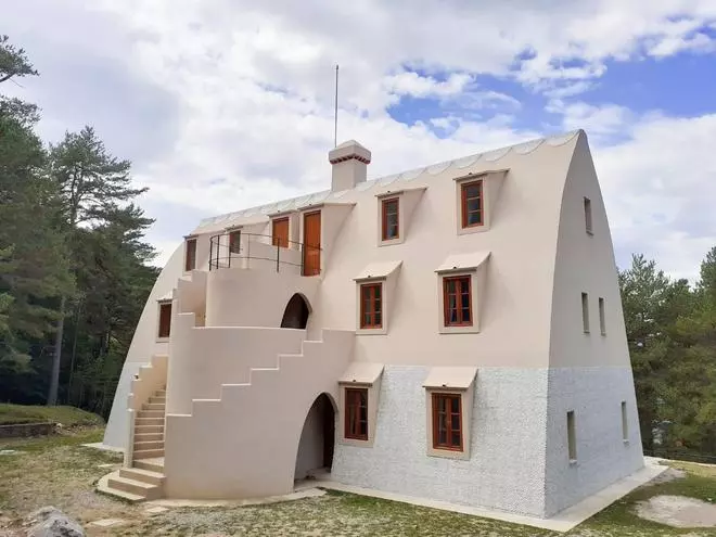 Descubriendo el Chalet de Catllaràs, la obra más desconocida de Gaudí