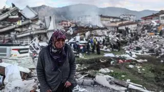 "Mi hermana me manda vídeos con el suelo aún temblando, es una tragedia"