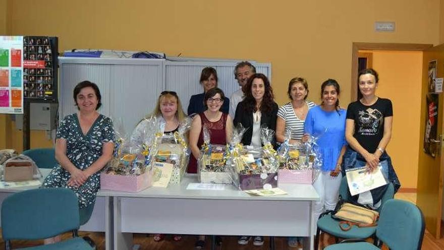 Entrega de diplomas a voluntarios en Caldas y cuentacuentos en Cuntis