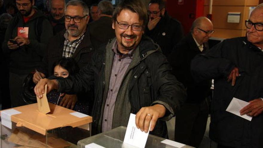 Domènech: &quot;Esperem que els catalans votin massivament pel canvi&quot;