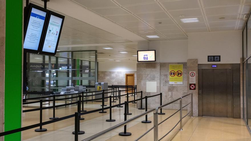 Adjudiquen l’ampliació dels controls de seguretat de l’aeroport de Girona per 735.000 euros