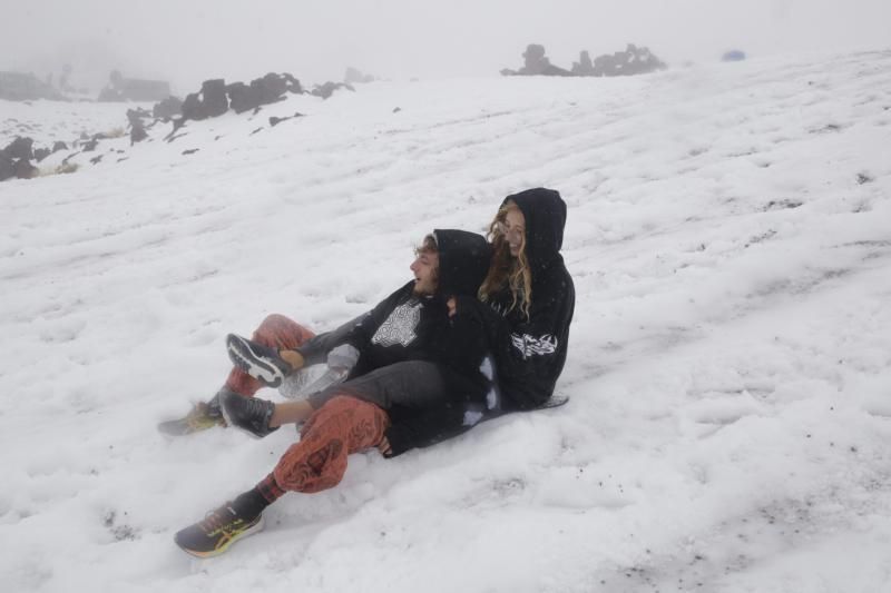 Visita al Teide nieve  | 06/12/2019 | Fotógrafo: Delia Padrón