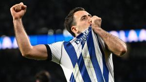 Oyarzabal celebra su gol contra el Athletic.