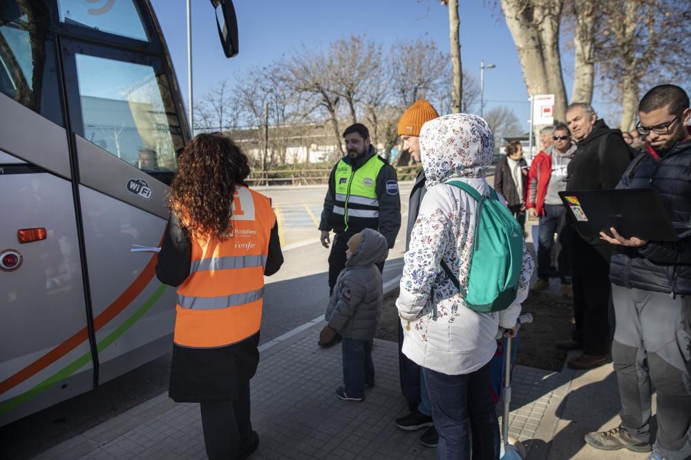 Tall de circulació de trens de les línies R11 i RG1 entre Girona i Caldes per un acte vandalisme