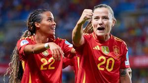 Pina marcó un doblete contra Suecia