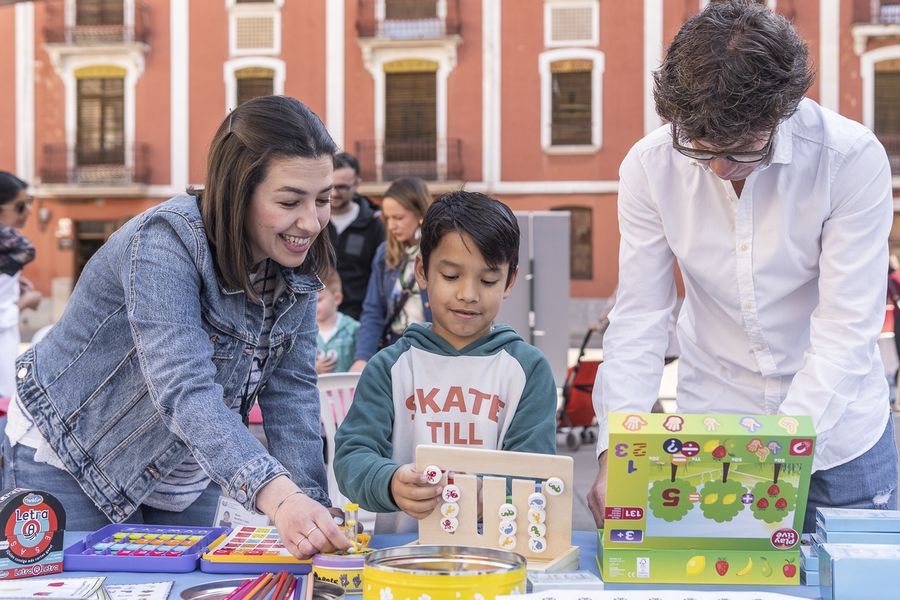 British School of Vila-real saca sus clases a la calle con su 'Pop Up School-Aprendiendo Juntos'