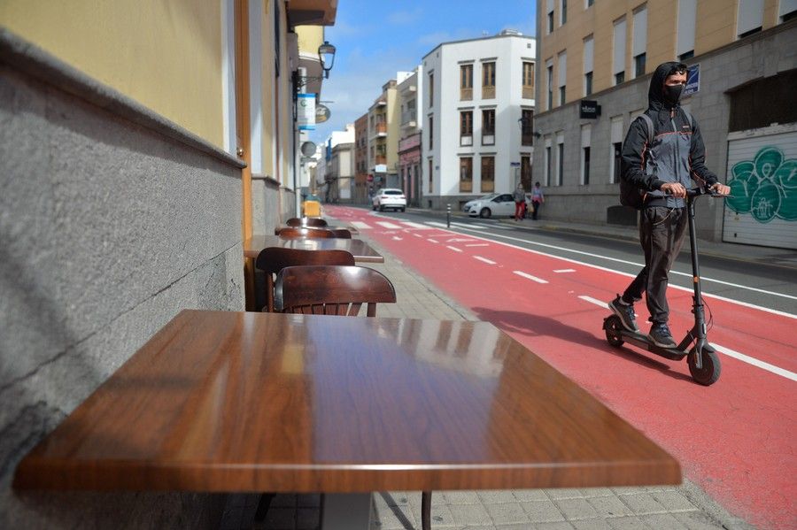 Bares y cafeterías en Vegueta afrontan la pérdida de clientela