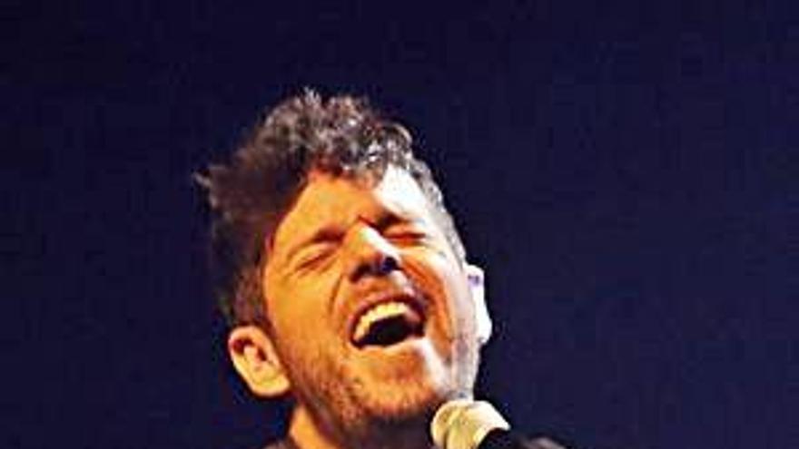 El músico Pablo López.