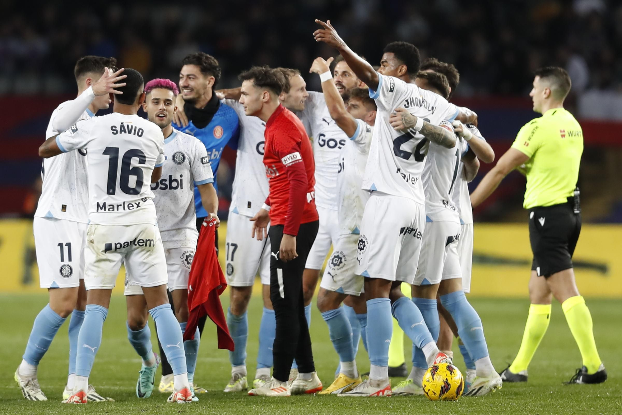 El Girona assalta el camp del Barça (2-4)