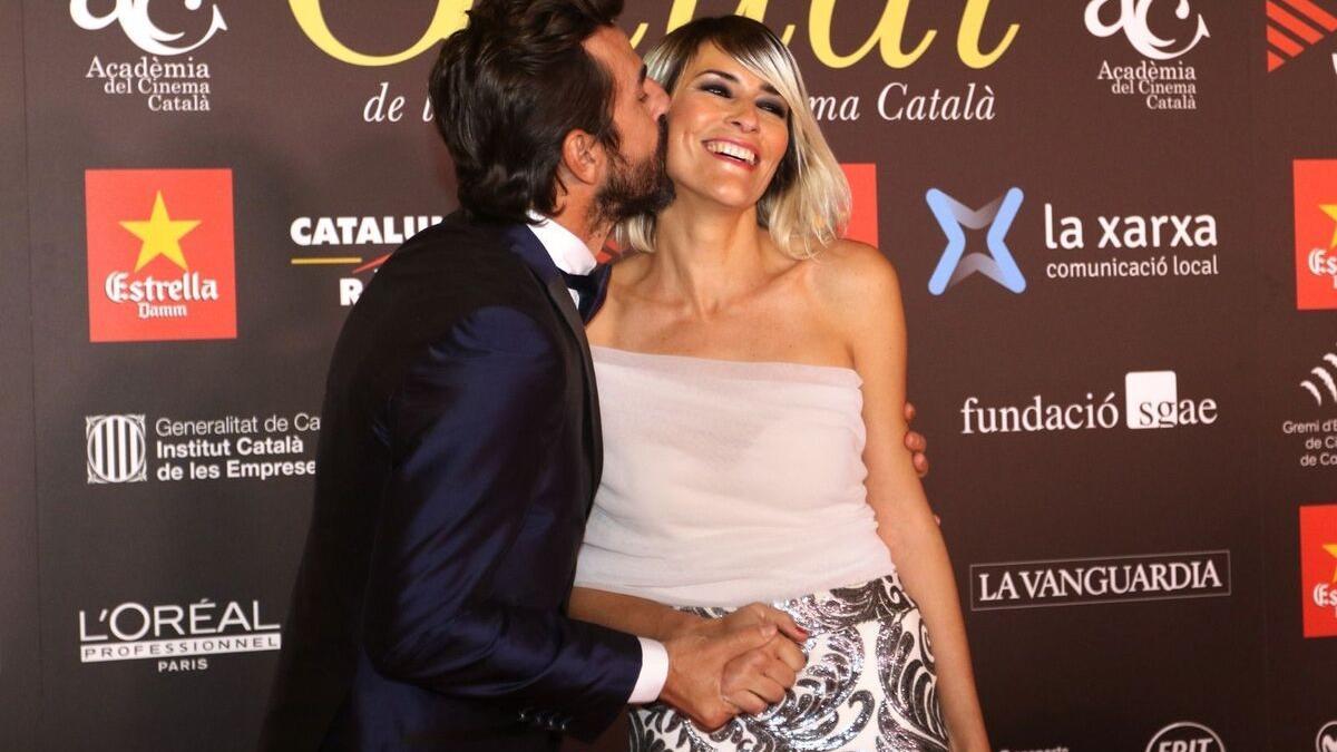 Así está la relación entre Santi Millán y su mujer, Rosa Olucha, tras la filtración del vídeo sexual del actor