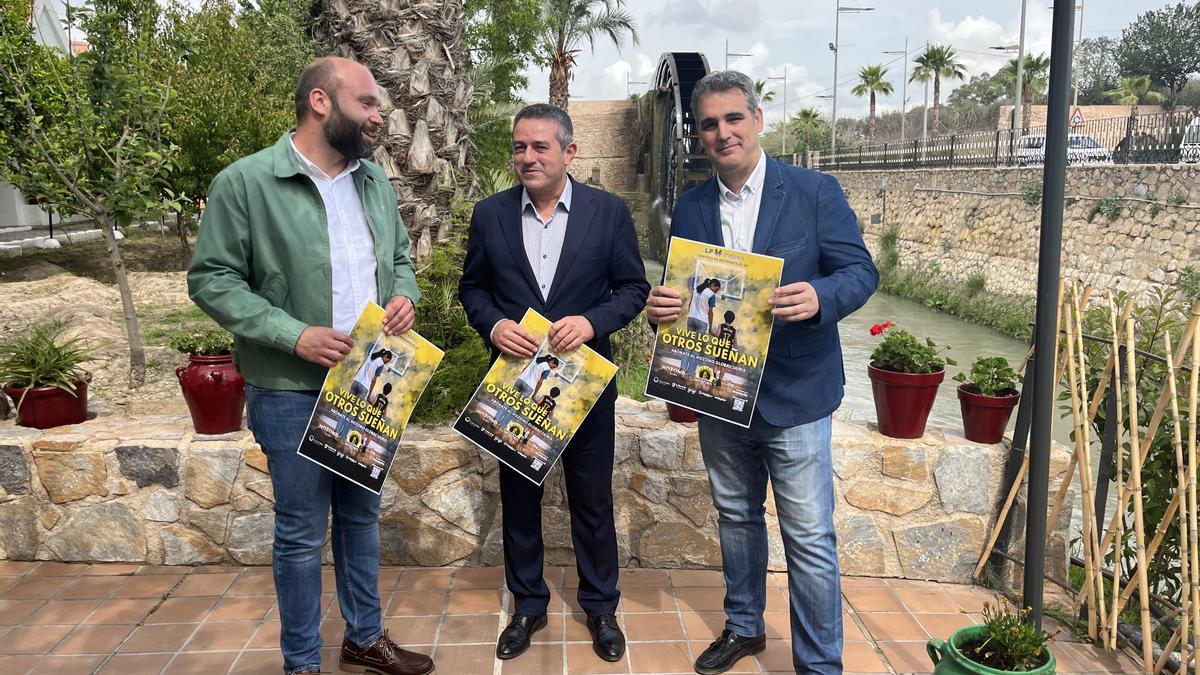 José Masegosa, Joaquín Buendía y Salva Costa, en la presentación de la campaña de abonados