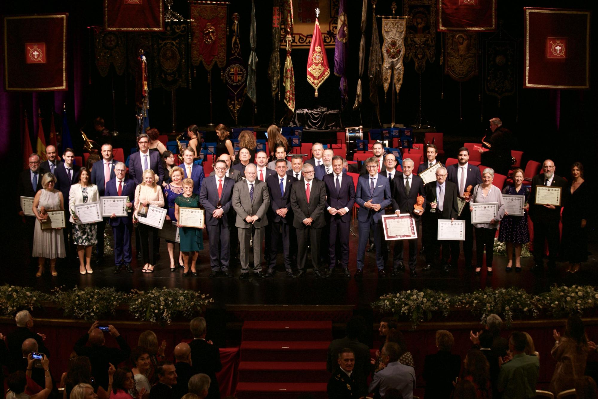 Así ha sido la entrega de las distinciones del cabildo de cofradías