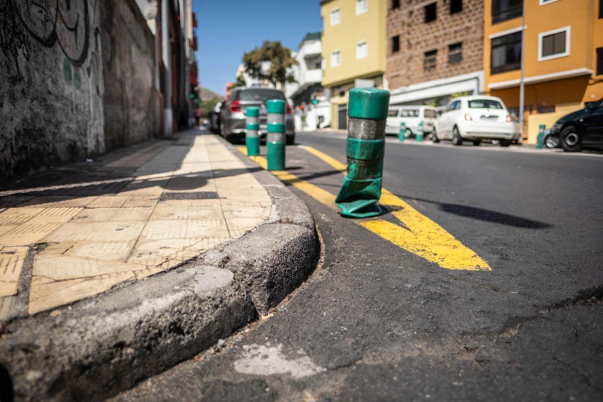 Aceras en mal estado, en Santa Cruz de Tenerife.