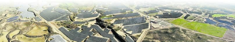 El parque solar Escatrón, en Zaragoza, con 1.400 hectáreas. 