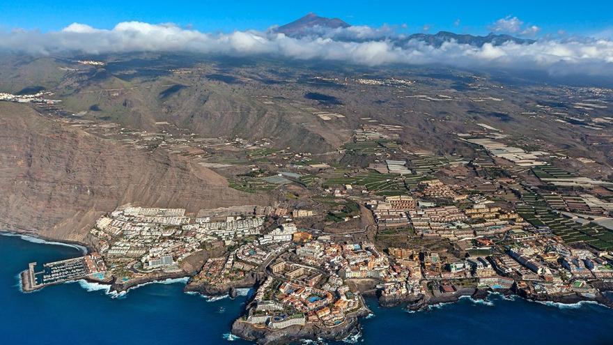 Panorámica aérea de Santiago del Teide. | E. D.