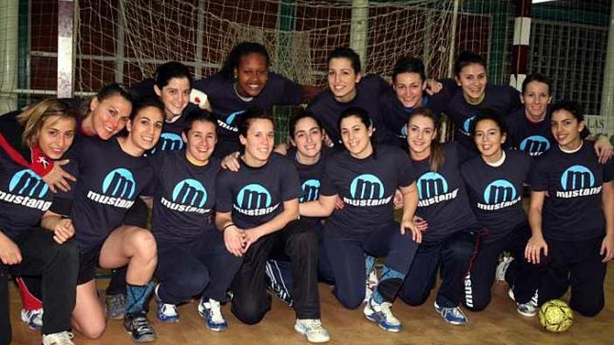 La jugadoras del Elche Mustang en el entrenamiento del pasado lunes