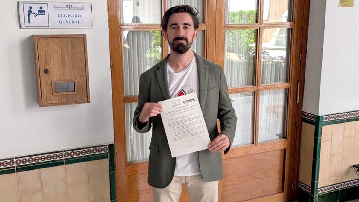 El diputado del Grupo Parlamentario Adelante Andalucía Luis Rodrigo.