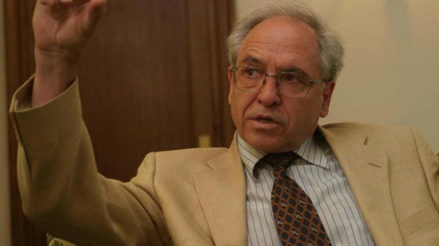 El historiador José Álvarez Junco ofrece una conferencia en Villalpando -  La Opinión de Zamora