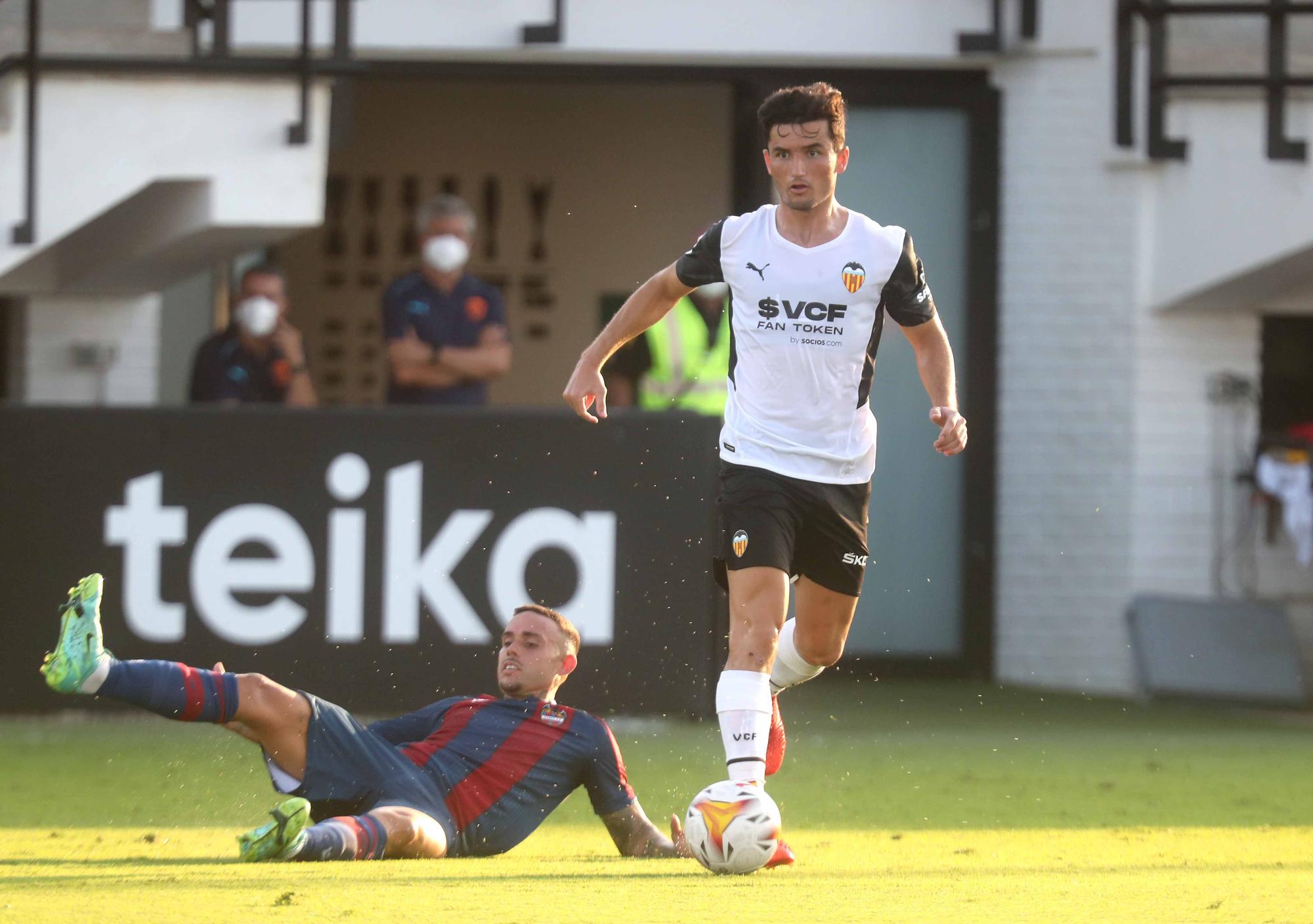 El Derbi Valencia - Levante, en imágenes