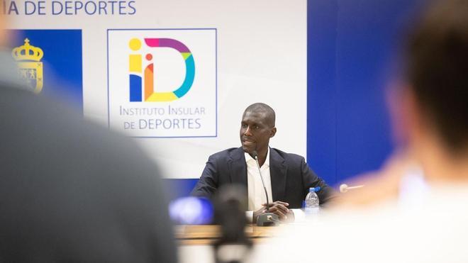 Savané, presidente del CB Gran Canaria: "La temporada arrancó con cierta desunión en el vestuario que se trasladó a la pista y a la grada"