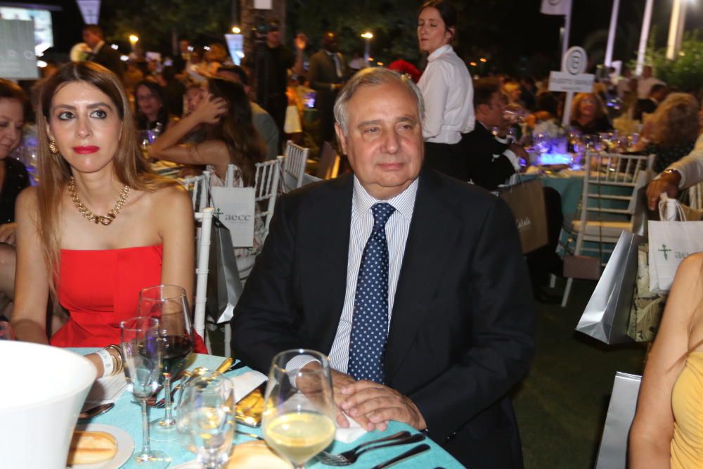 José María Aznar, Manolo Santana e Inés Sastre, entre los asistentes a la XXXV Cena de Gala de Marbella