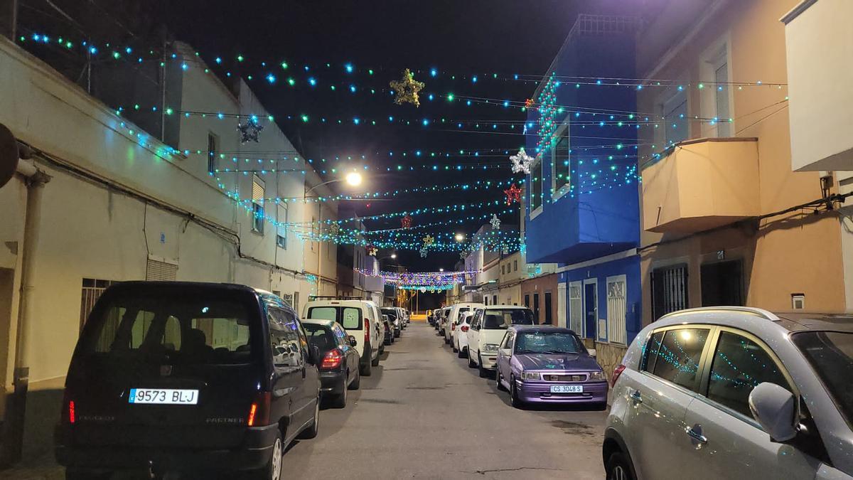 Iluminación en el Grupo Lourdes de Castelló