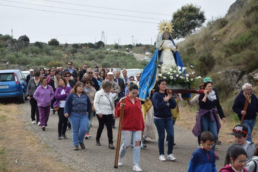 Romería del Cristo en Muelas del Pan.