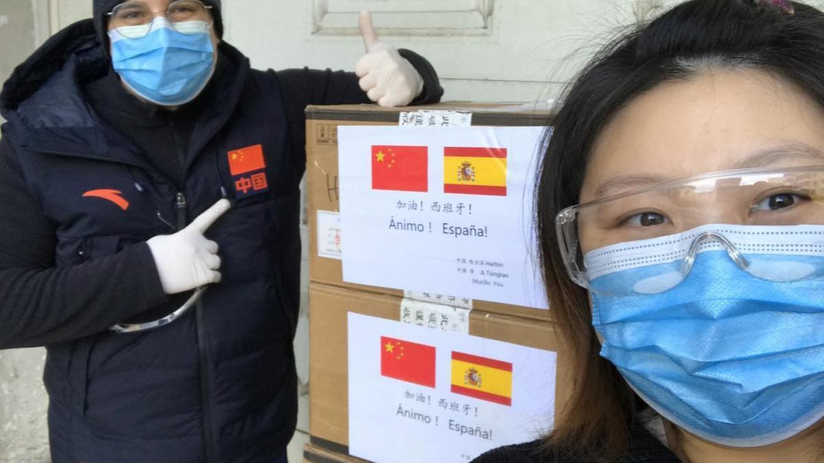 Un peñista del Córdoba envía 10.000 mascarillas desde China