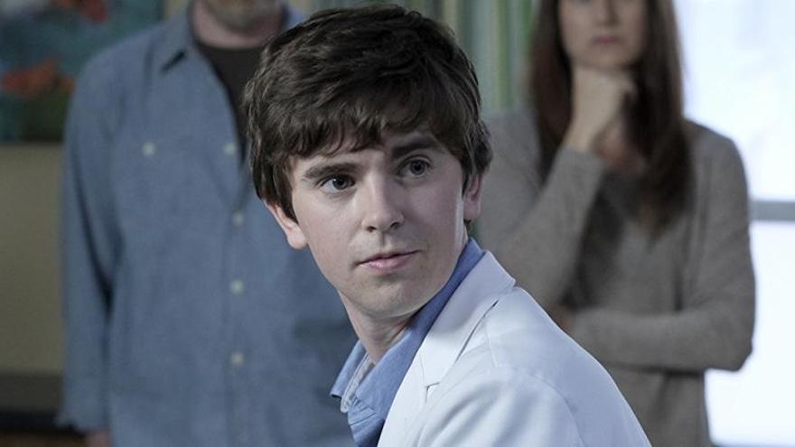 Freddie Highmore, de ser Norman Bates a salvar vidas en &quot;The Good Doctor&quot;