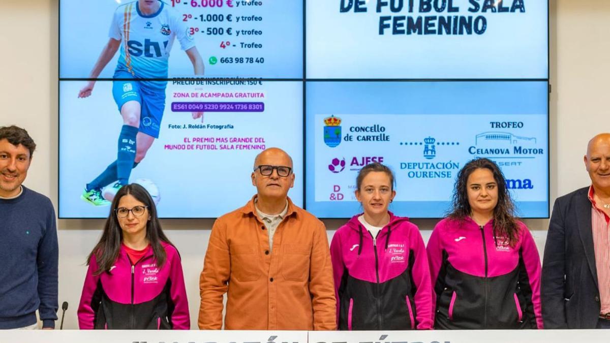 Presentación del maratón de fútbol sala femenino en el Pazo Provincial. |  // FDV