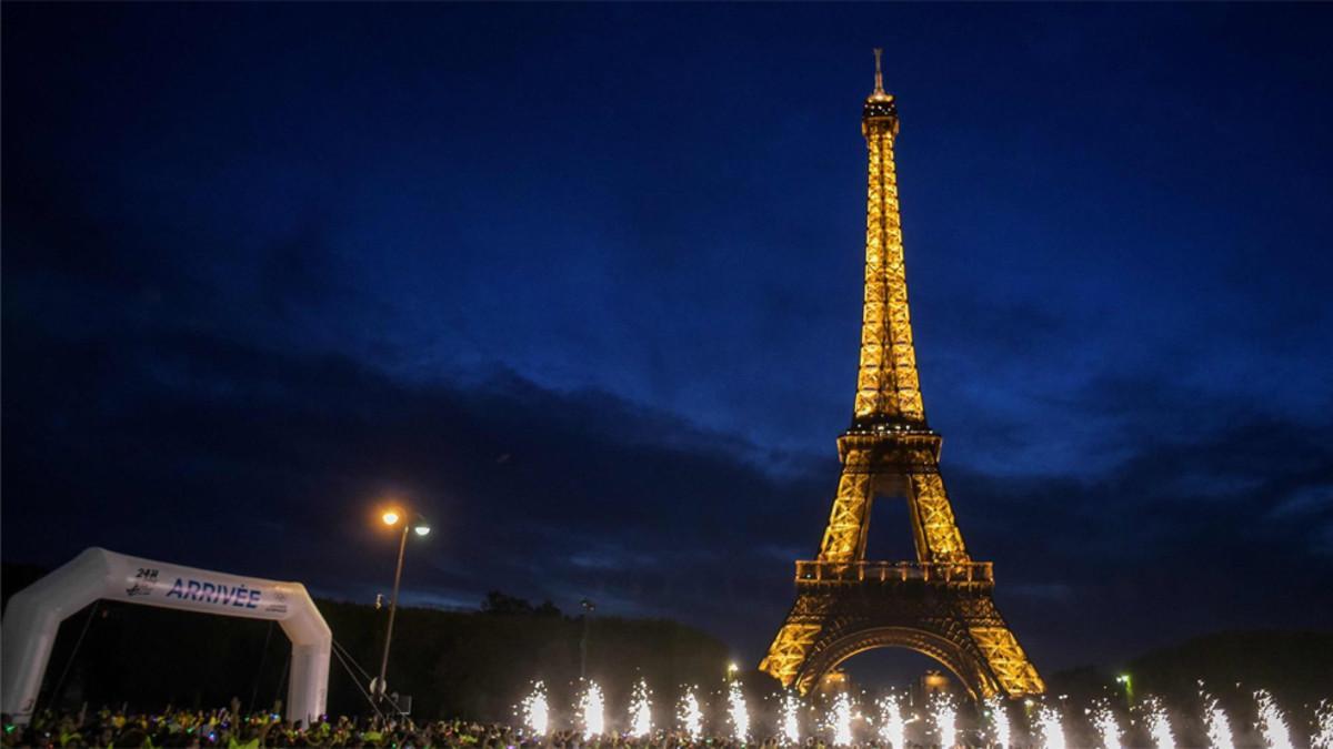 La torre Eiffel estará cerrada al público por mnotivos de seguridad con motivo del Francia-Croacia