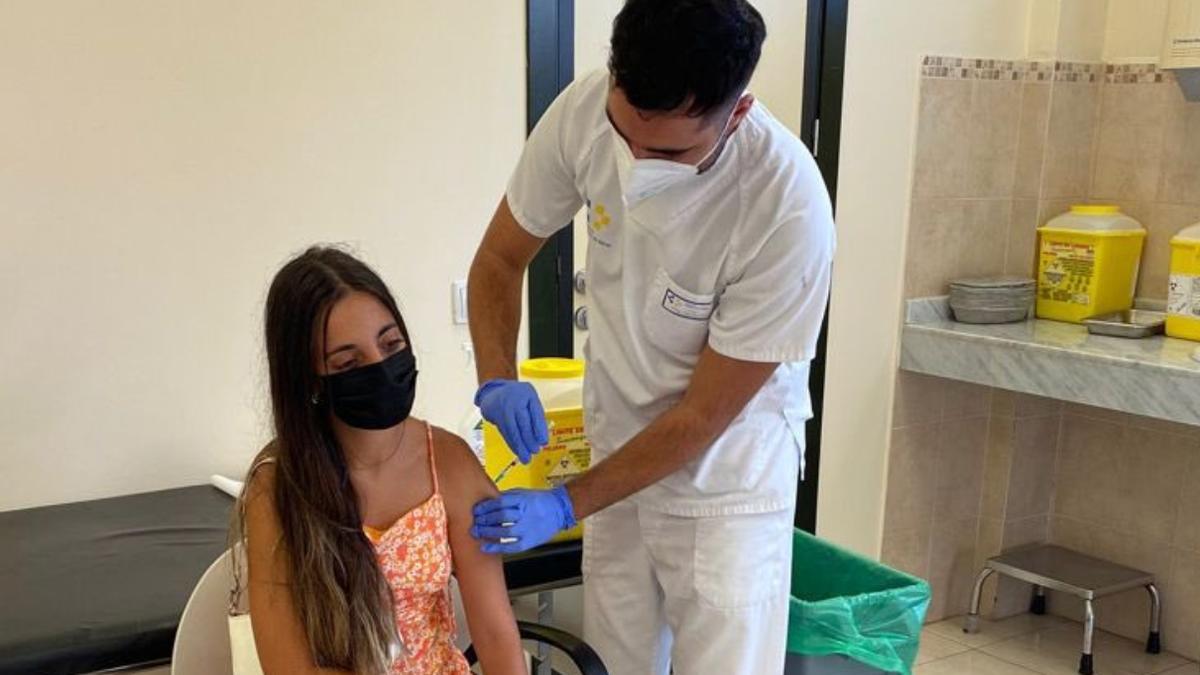 Sanidad aplaza las pruebas diagnósticas y reduce el aforo en los centros de salud de Gran Canaria ante la escalada del covid