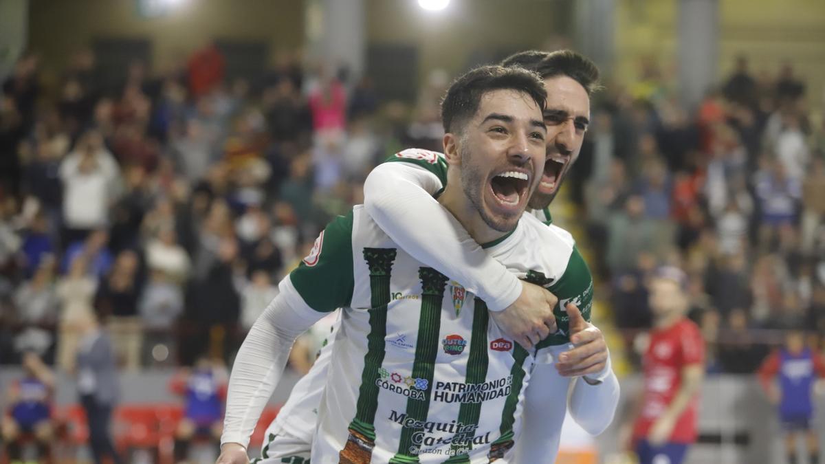 Lucas Perin, nuevo jugador de ElPozo, celebrando un gol en su anterior etapa en el Córdoba