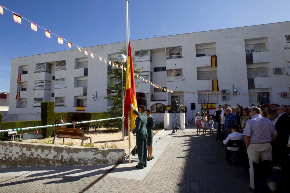 Festividad del Pilar en el cuartel de la Guardia Civil de Xàtiva