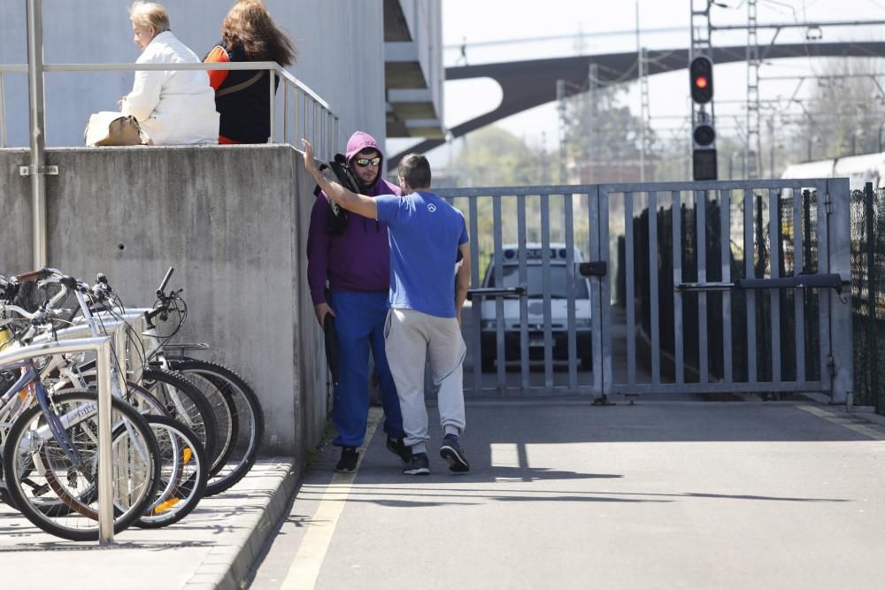 El juez deja en libertad con cargos a los tres nuevos ultras detenidos por la agresión en Cimadevilla