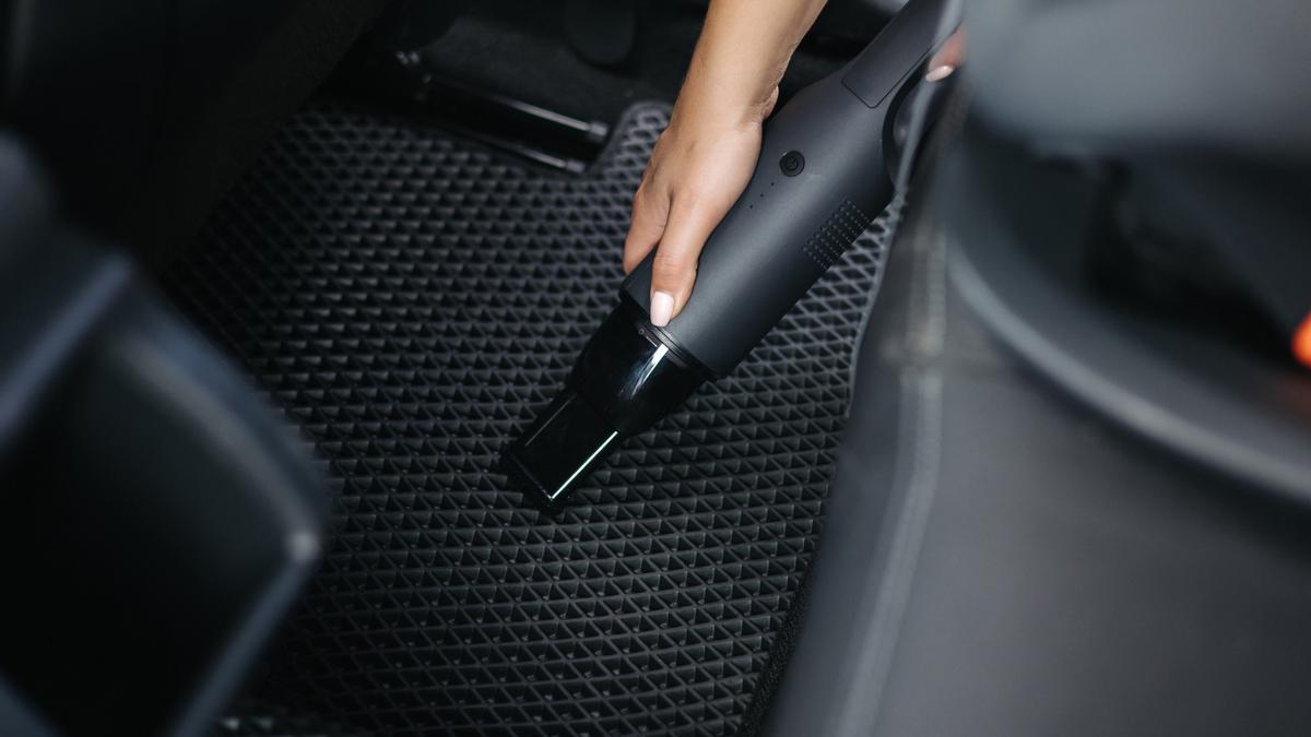 El aspirador recargable y compacto de Lidl: aspira seco y mojado por menos de 30 euros