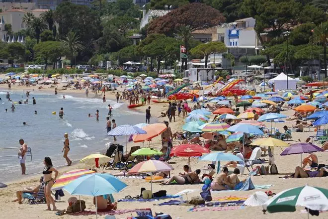 Cues i platges plenes aquest dissabte a la Costa Brava